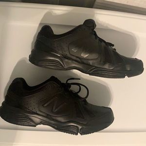 Men’s New Balance Black Sneakers Size 9.5 Like New